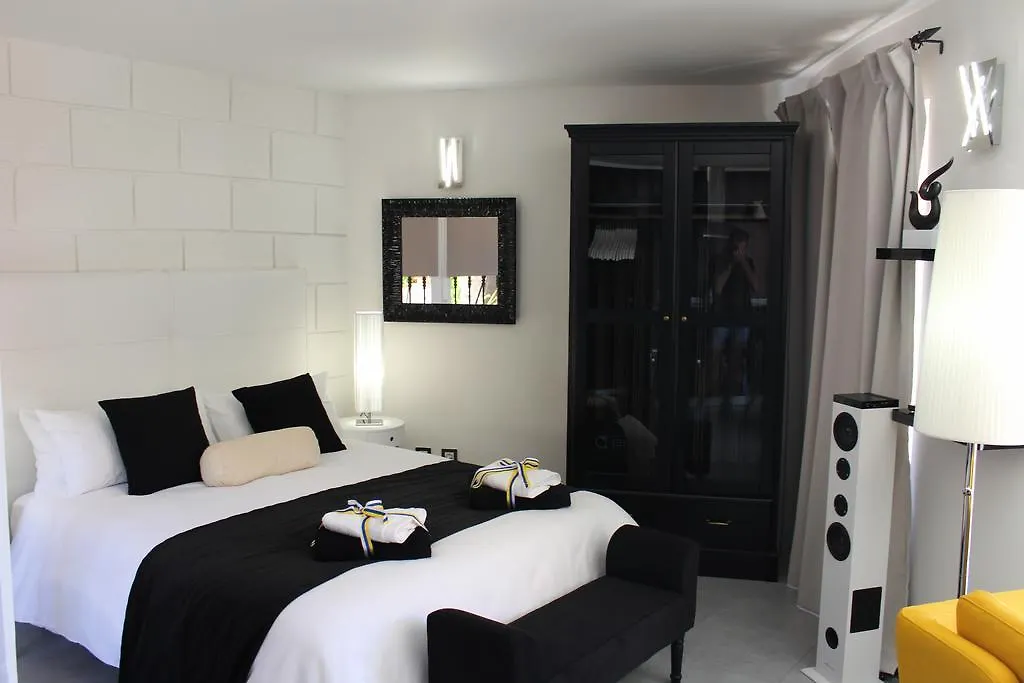 Pasion Tropical - Gay Only Resort (Adults Only) 3*, Playa Del Aguila (Las Palmas)